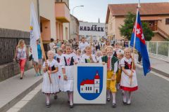 MFF_Den-5_FB_002